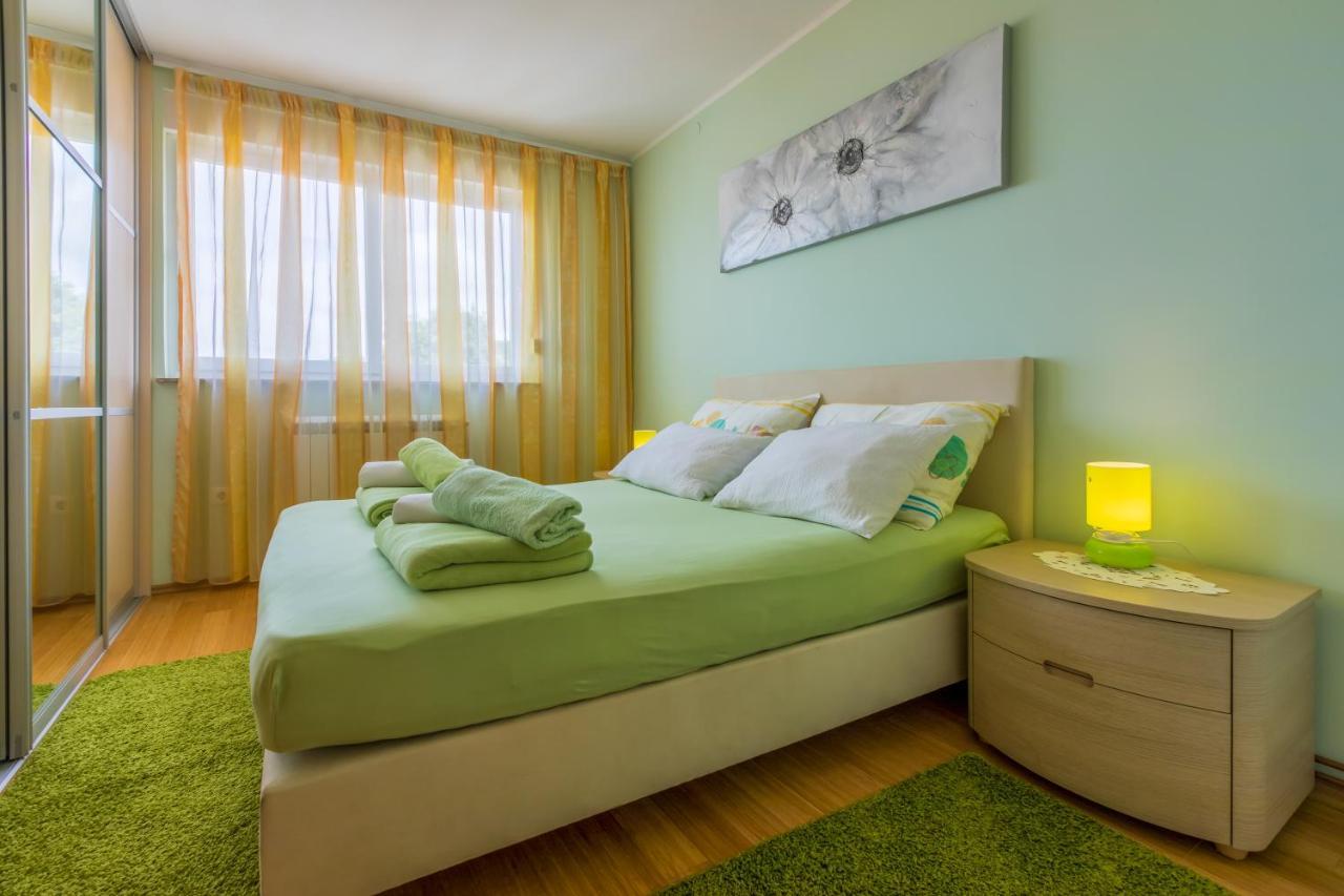 Apartment Vojka Crikvenica Exterior foto
