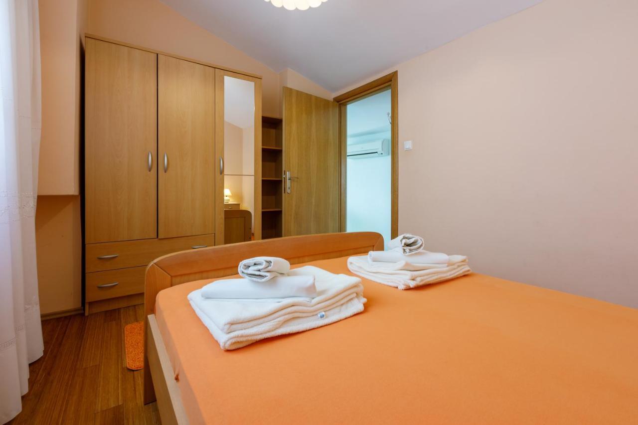 Apartment Vojka Crikvenica Exterior foto