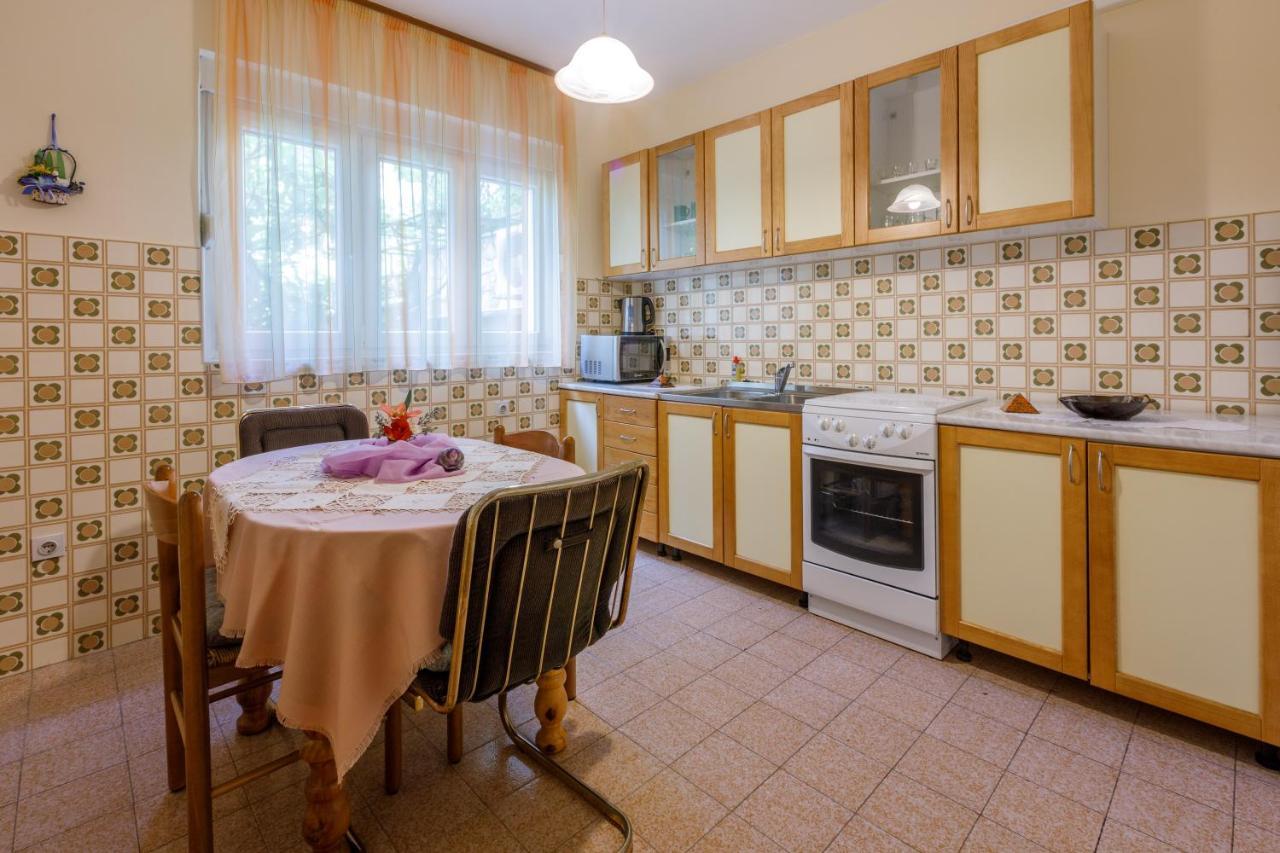Apartment Vojka Crikvenica Exterior foto